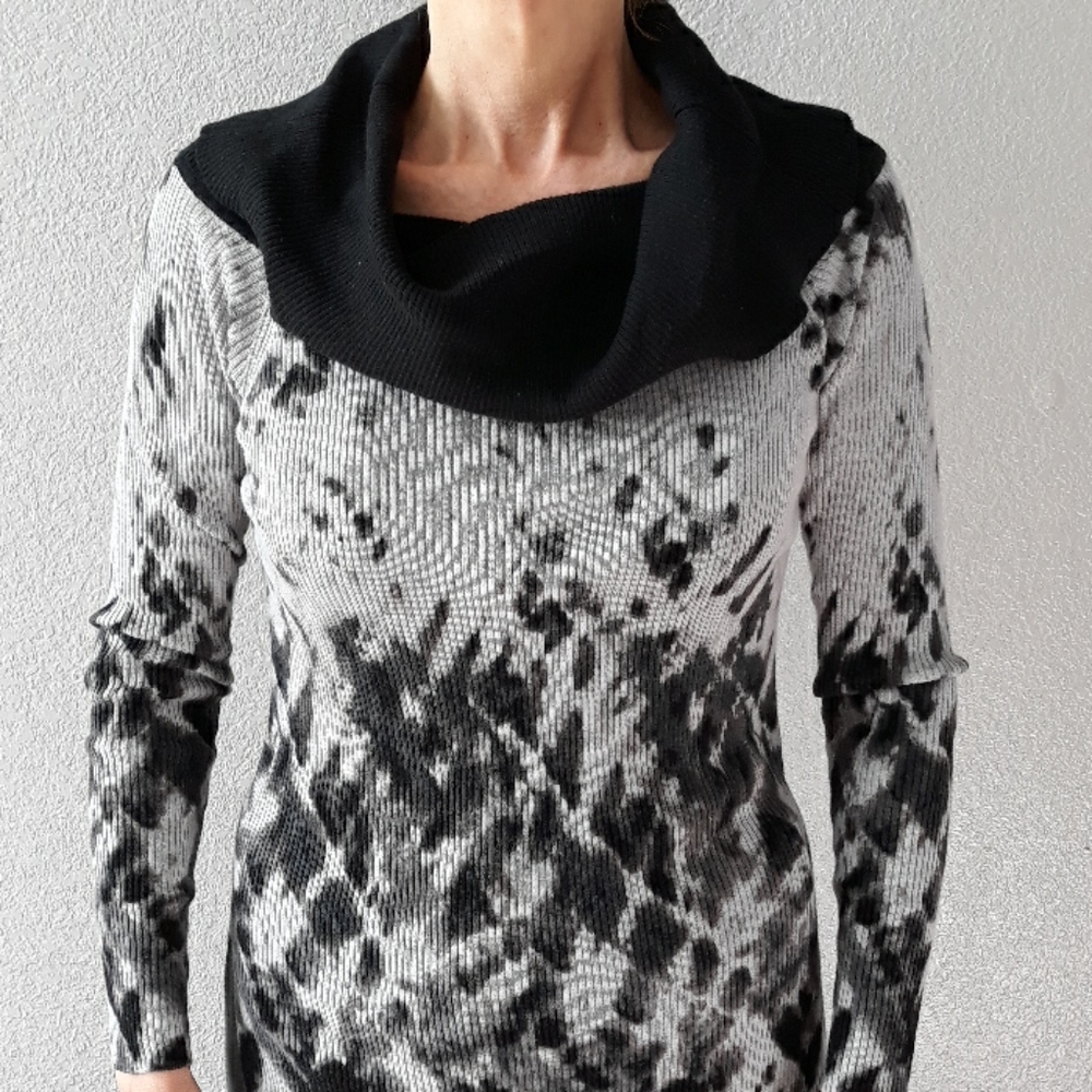 Rock & Republic Tie Dye Sweater